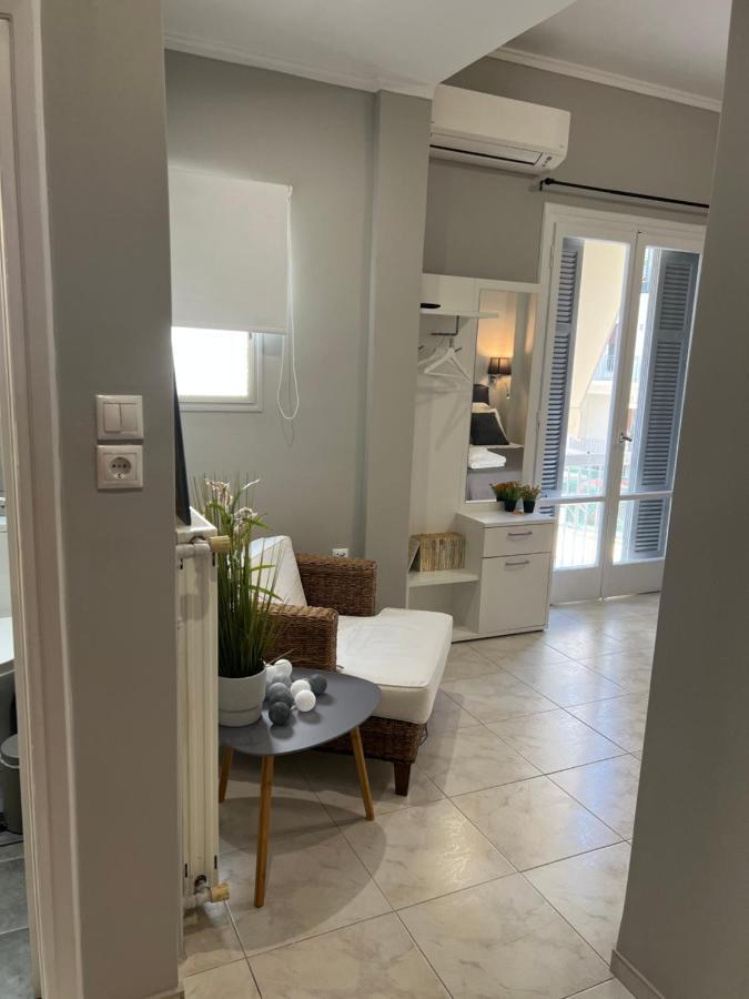 Living Near Acropolis By Sylvia Staikou At Nikis Str Apartment Атина Екстериор снимка