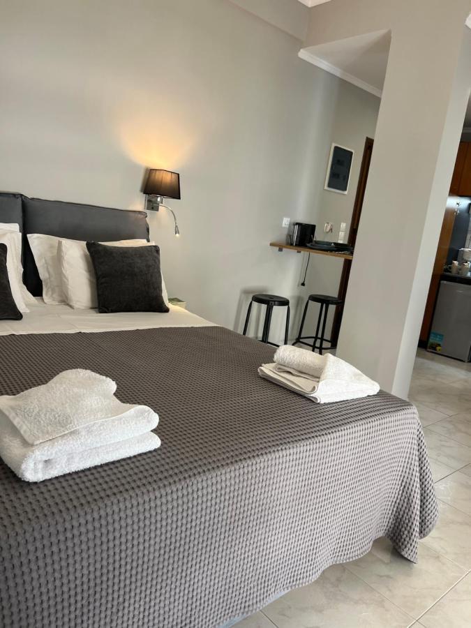 Living Near Acropolis By Sylvia Staikou At Nikis Str Apartment Атина Екстериор снимка